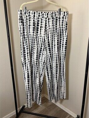d&co Women's Black and White Patterned Lounge Pants Size XL